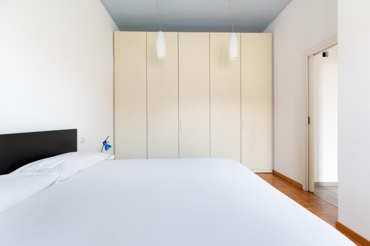 Cozy Apt With Balcony - Mm2 Sant'Agostino Apartment Milan Exterior photo