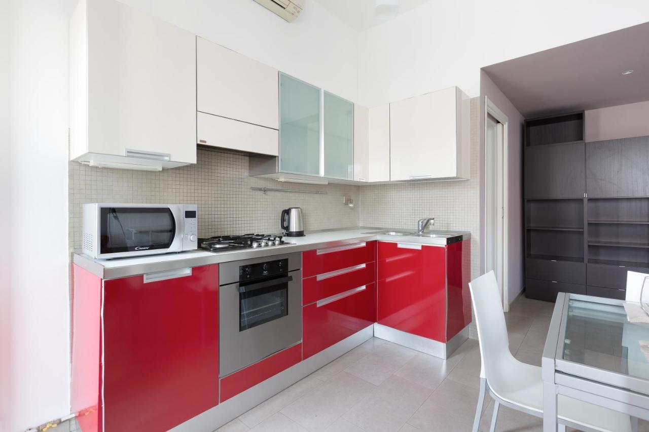 Cozy Apt With Balcony - Mm2 Sant'Agostino Apartment Milan Exterior photo